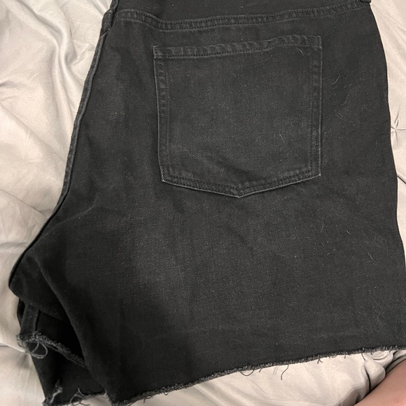 Old Navy short shorts with rips and distressing. Size US 24 (but fits smaller). - Picture 3 of 3